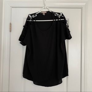Shoulder Cut Out Design Top